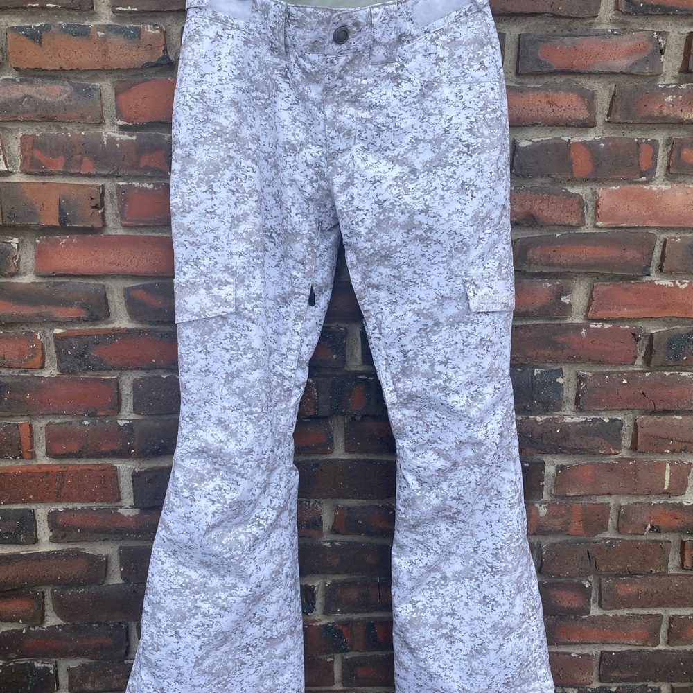 Boulder Gear Women's 4 Camouflage Ski / Snowboard Pants
